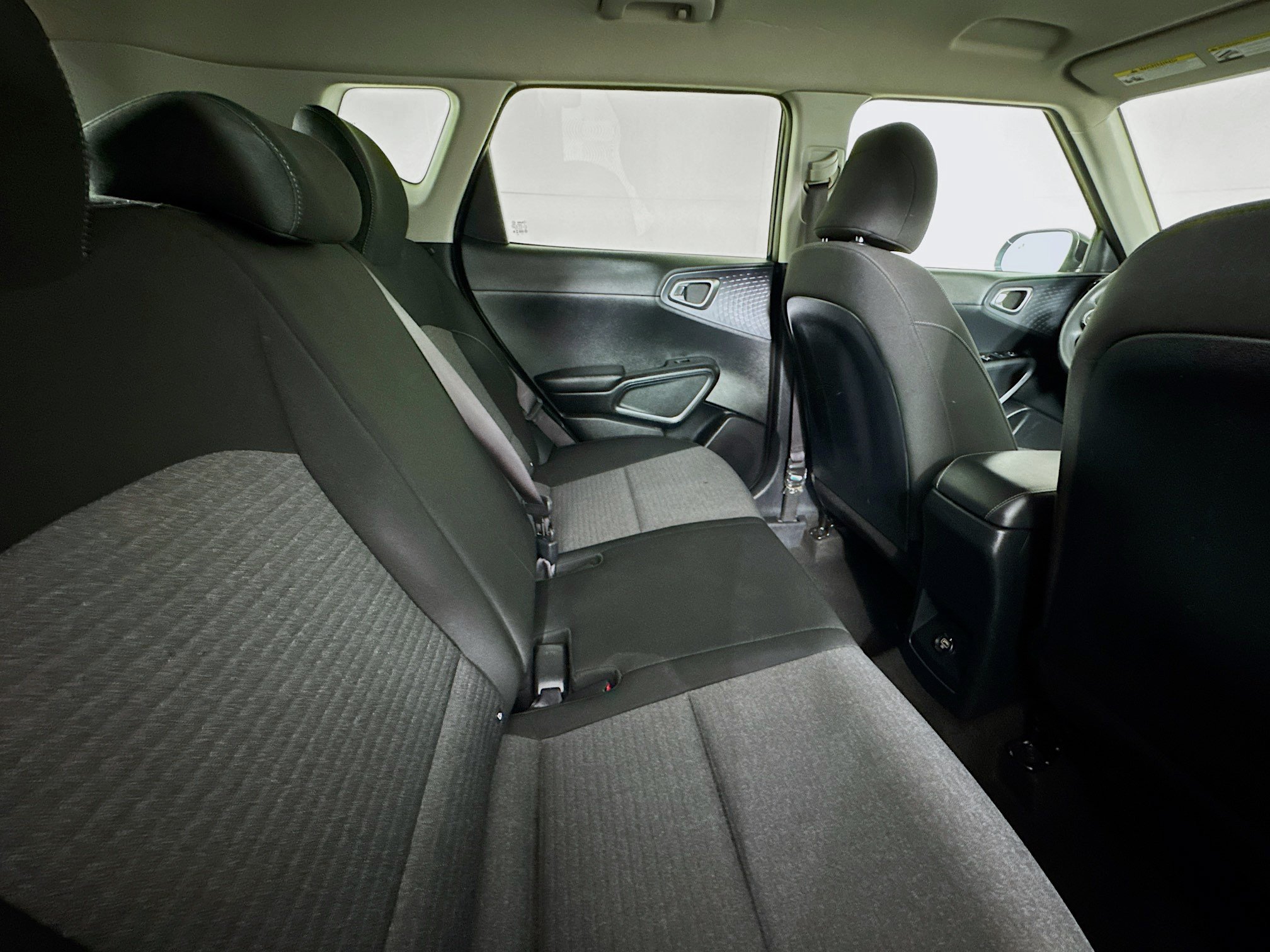 Used 2022 Kia Soul S FWD image 25