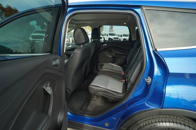 Used 2017 Ford Escape SE w/ SE Cold Weather Package image 16