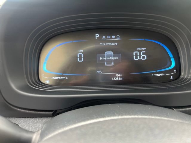 Used 2026 Hyundai Venue SEL FWD image 20