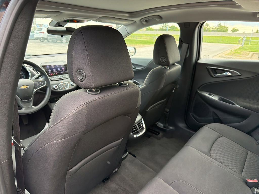 Certified 2021 Chevrolet Malibu LT FWD image 14