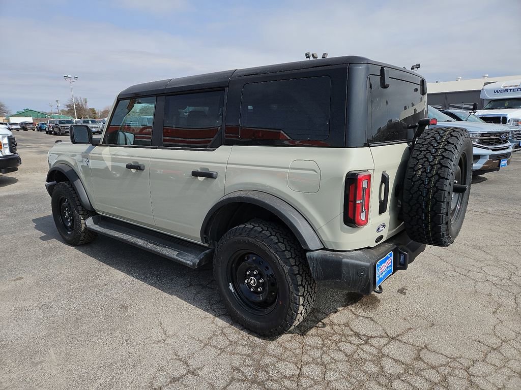 New 2026 Ford Bronco Outer Banks image 8