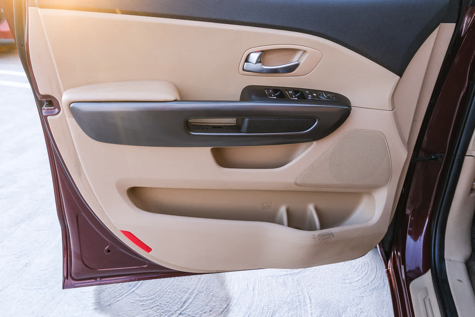 Used 2019 Kia Sedona LX FWD image 24