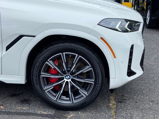 Used 2026 BMW X6 xDrive40i w/ Climate Comfort Package AWD/4WD image 9