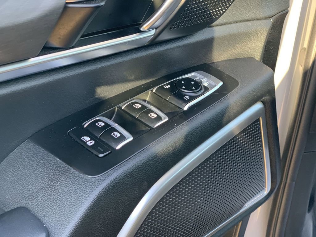 Used 2023 Kia Telluride EX X-Line AWD/4WD image 21