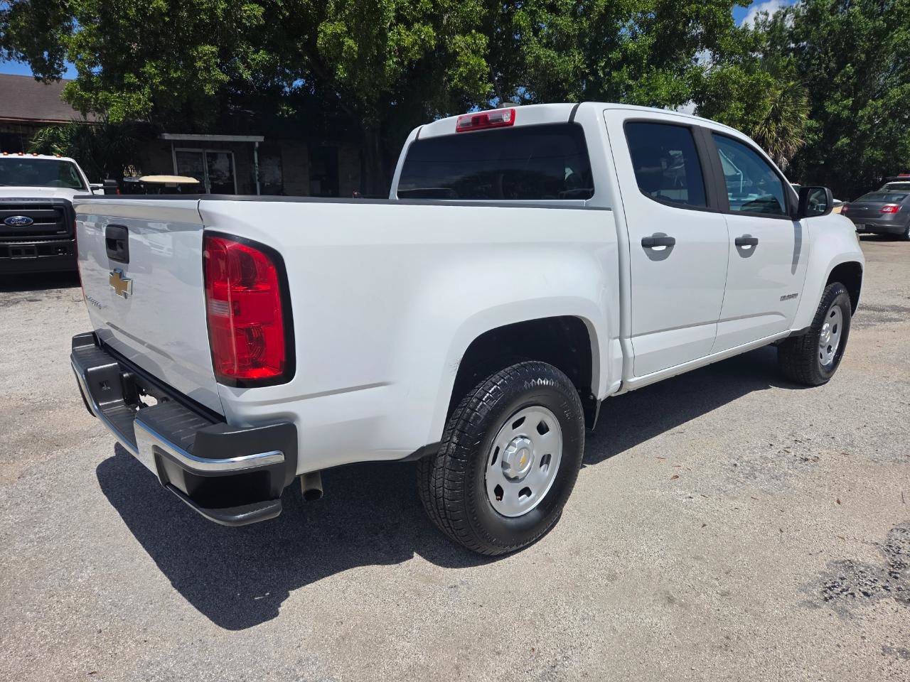 Used 2019 Chevrolet Colorado W/T w/ WT Convenience Package RWD image 4
