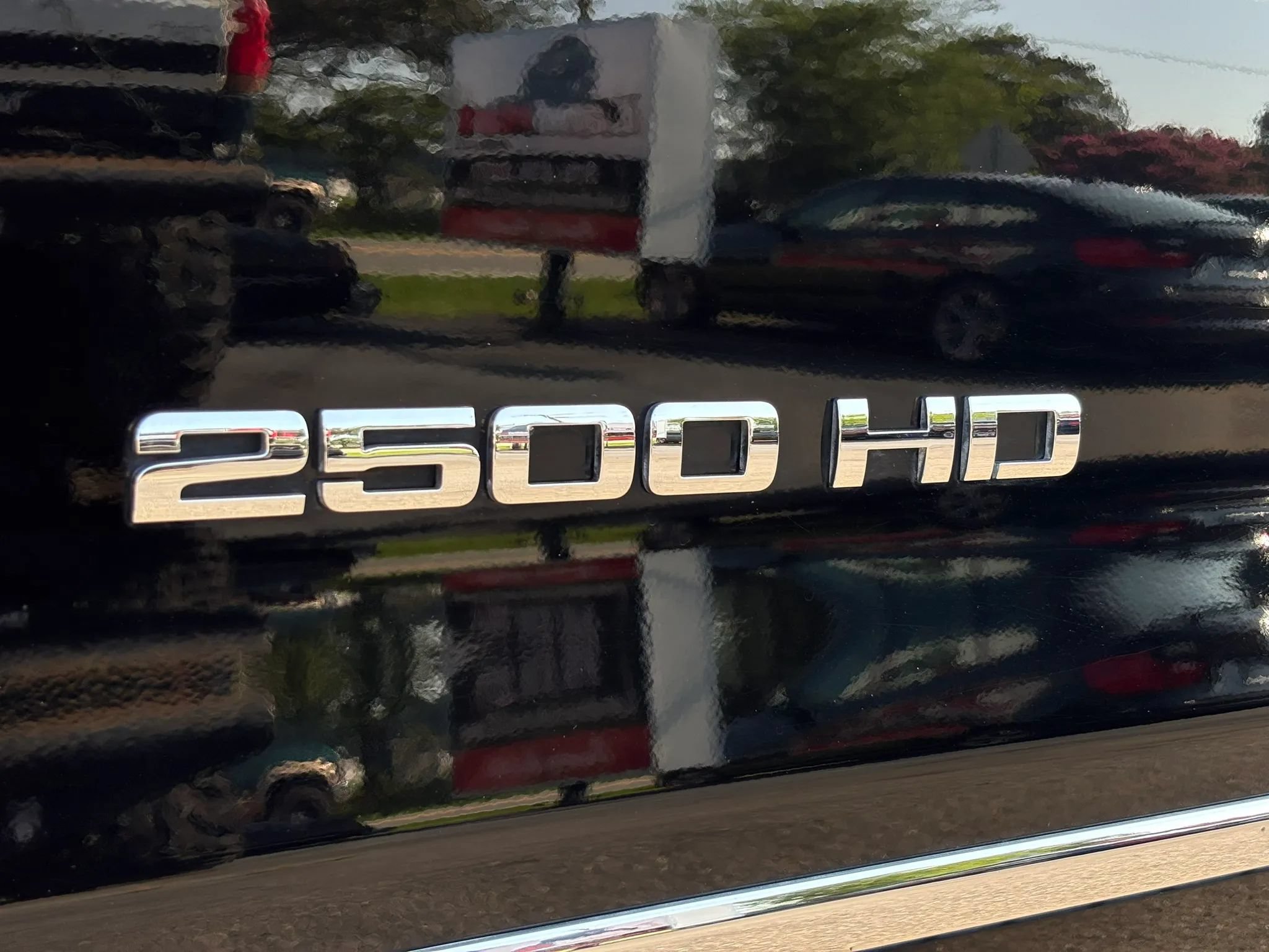 Used 2019 Chevrolet Silverado 2500 LTZ w/ Duramax Plus Package AWD/4WD image 9