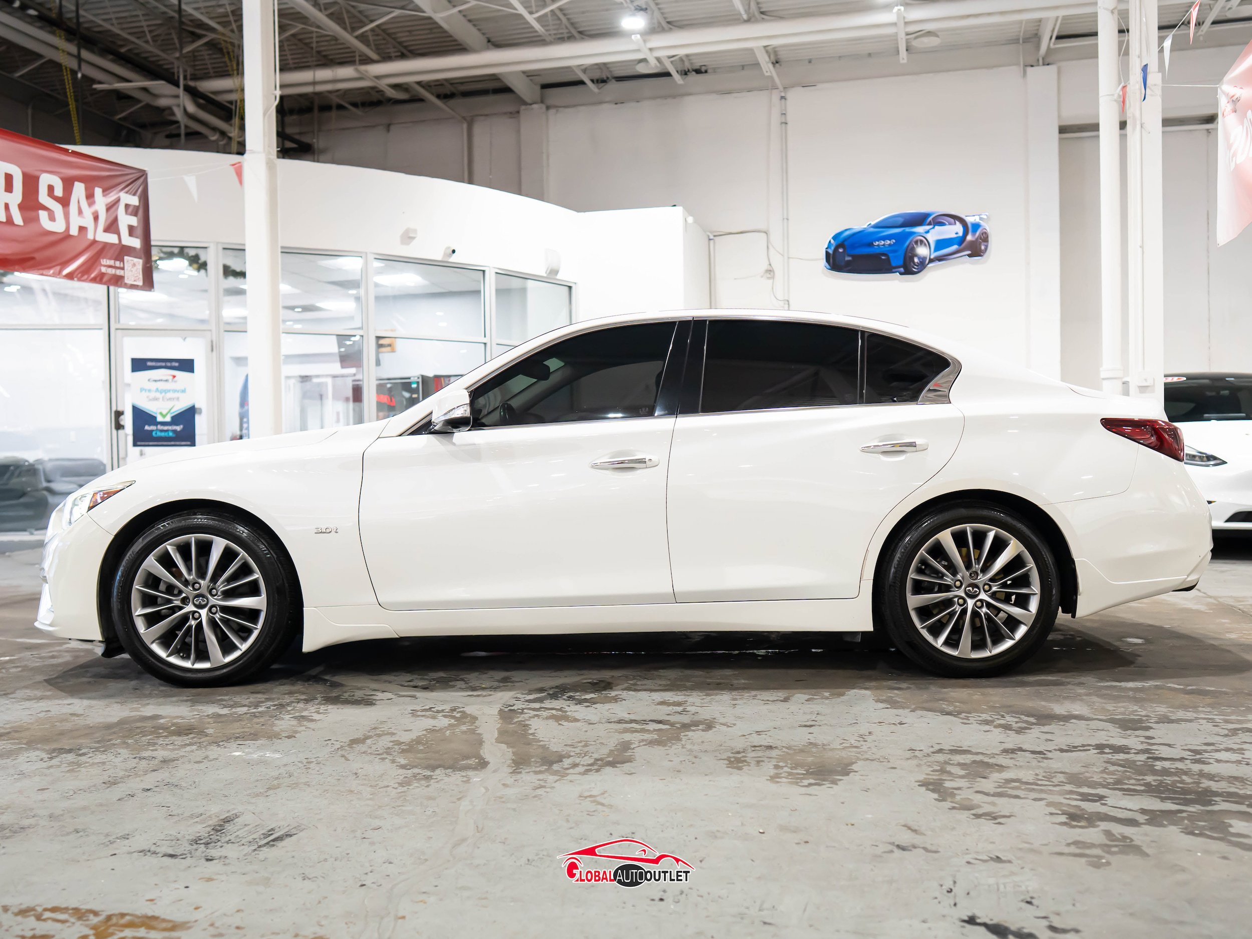 Used 2018 INFINITI Q50 Luxe w/ Sensory Package (Luxe) image 4