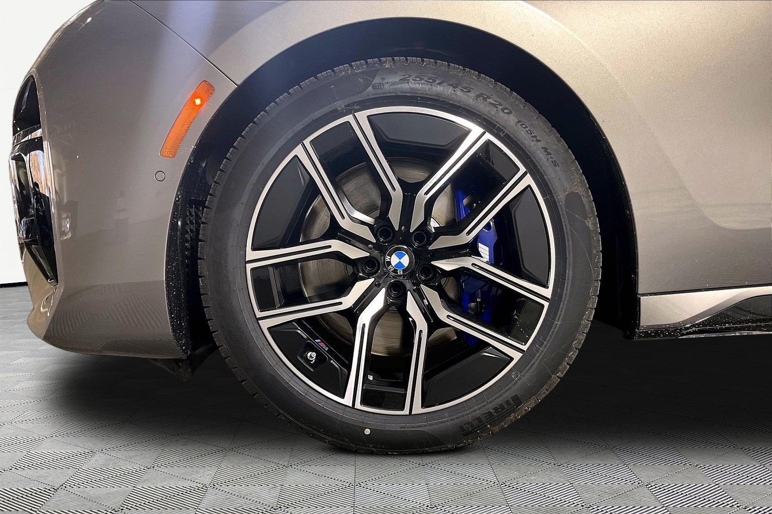 Certified 2026 BMW 740i xDrive AWD/4WD image 15