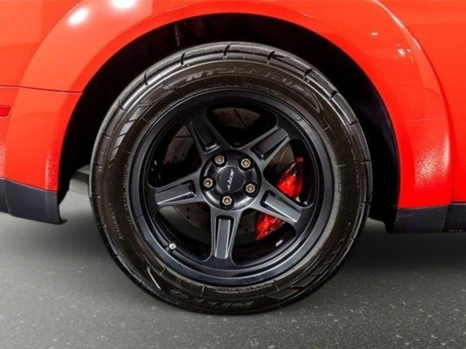 Used 2018 Dodge Challenger SRT Demon RWD image 9