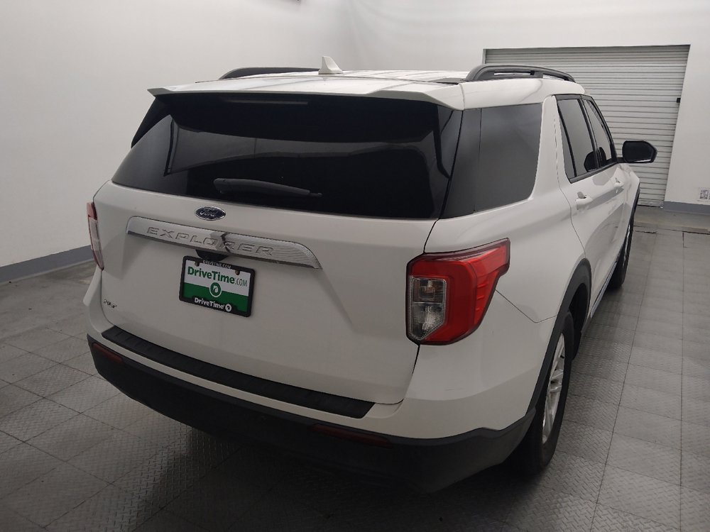 Used 2022 Ford Explorer XLT RWD image 7