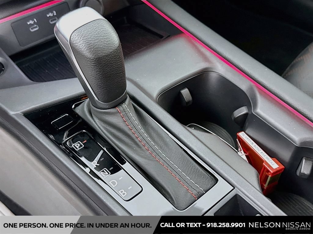 New 2026 Nissan Sentra SR w/ SR Premium Package FWD image 16