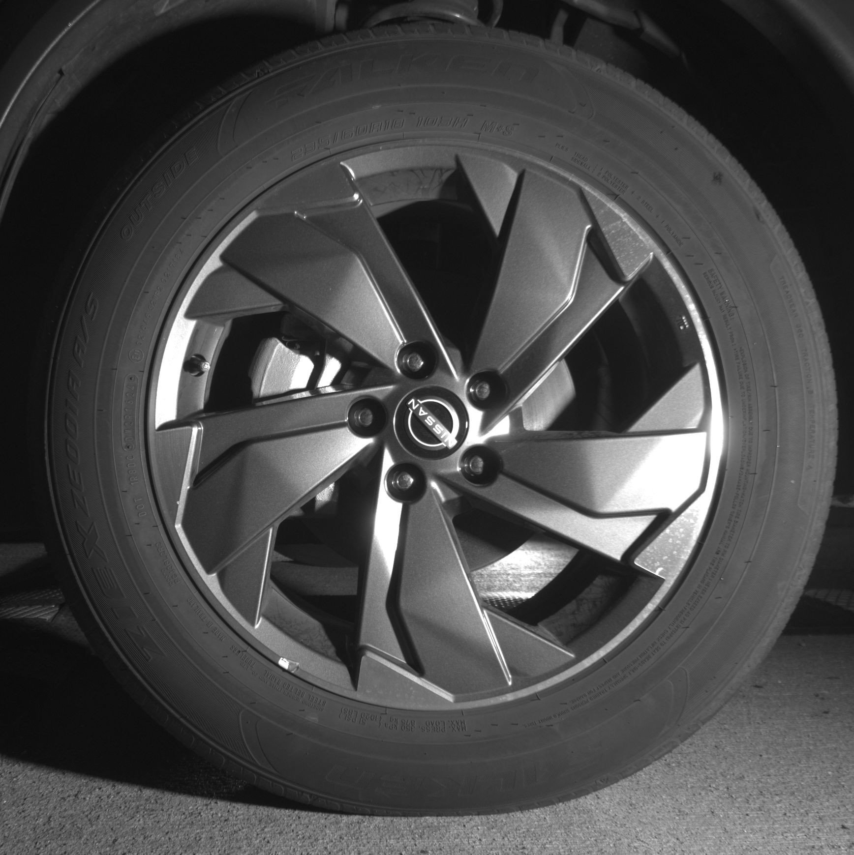 Used 2025 Nissan Rogue SV FWD image 12