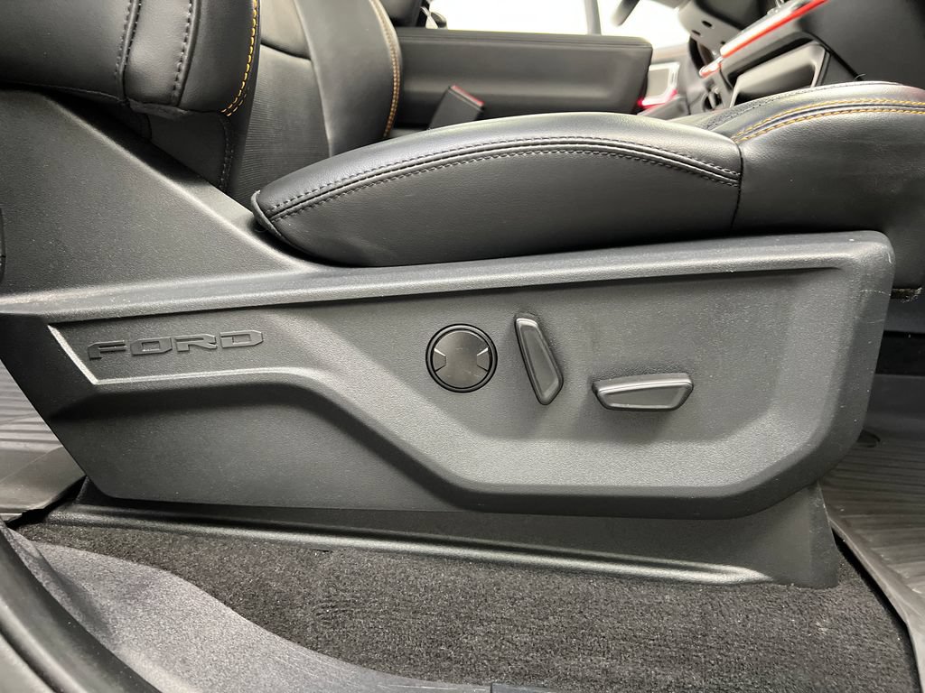 Used 2025 Ford Expedition Tremor AWD/4WD image 31
