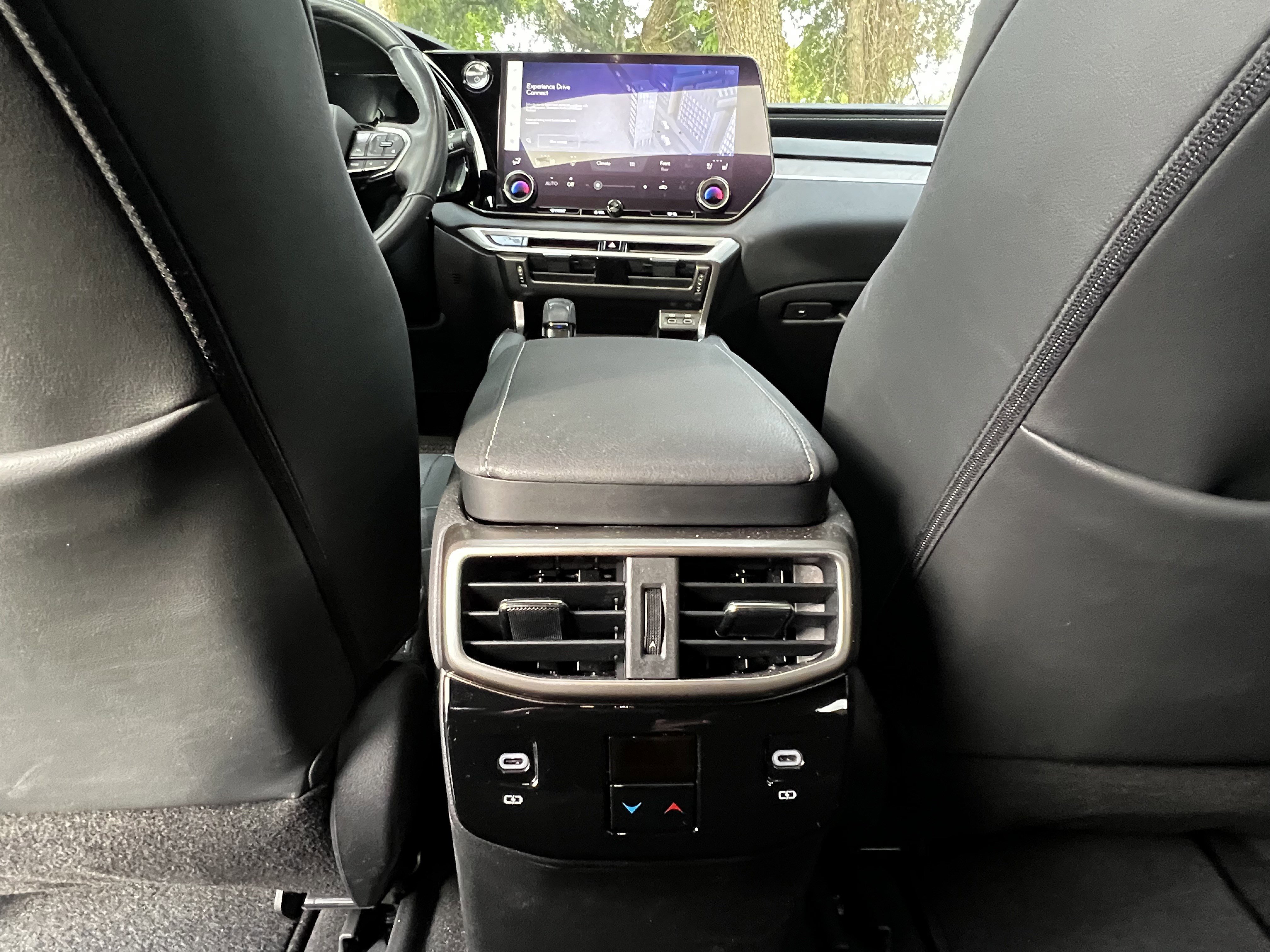 Used 2024 Lexus RX 350h w/ Convenience Package AWD/4WD image 37