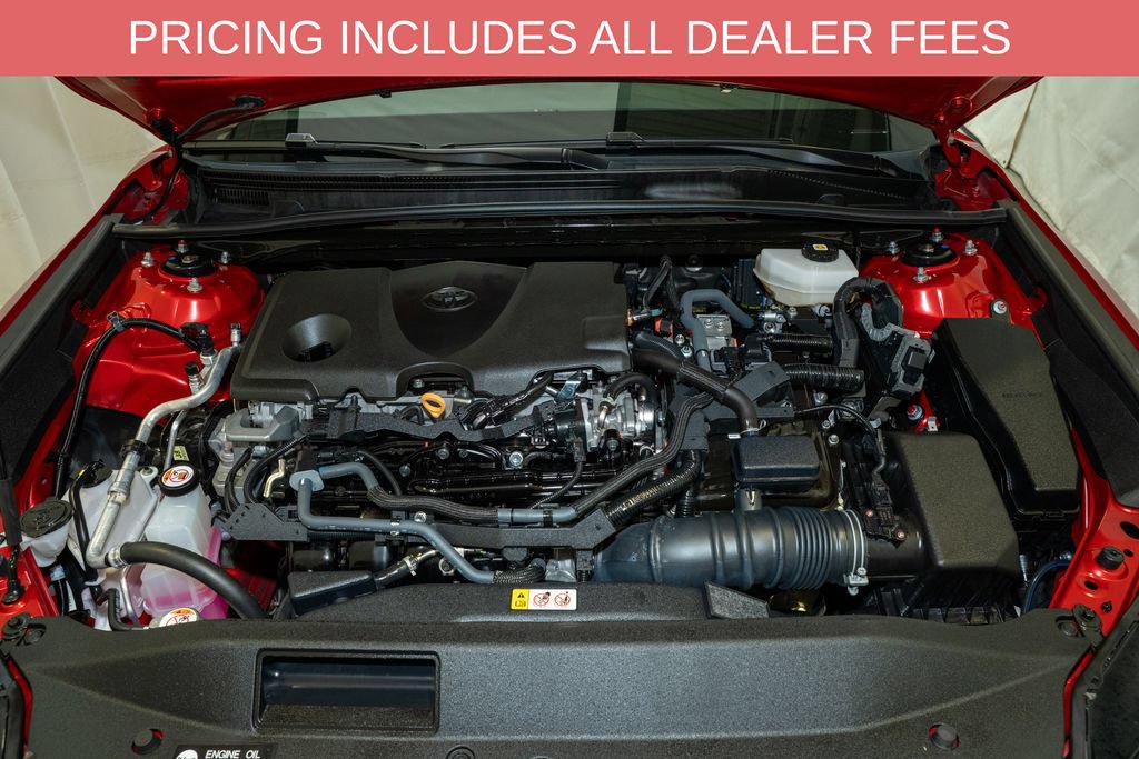 Used 2025 Toyota Camry SE FWD image 19