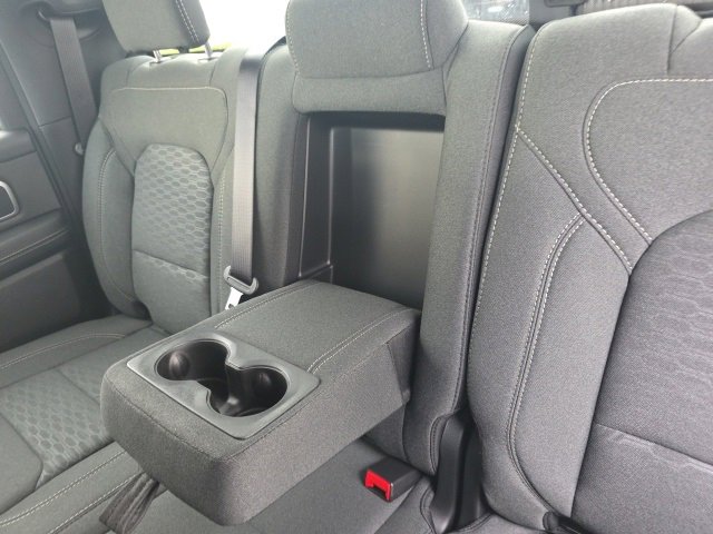 New 2026 RAM 1500 4x4 Crew Cab image 34