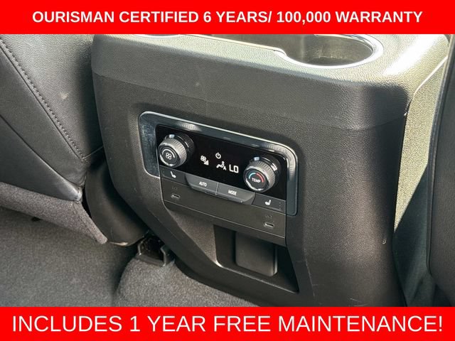 Used 2025 Chevrolet Suburban RST w/ Comfort Package AWD/4WD image 12