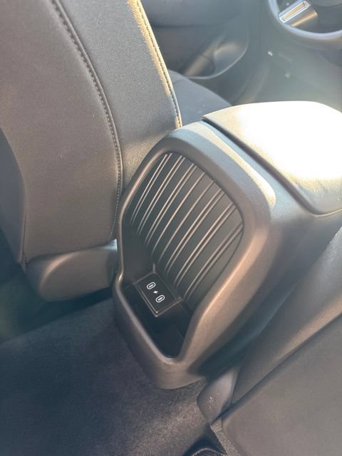 Used 2025 Hyundai Kona SE FWD image 14