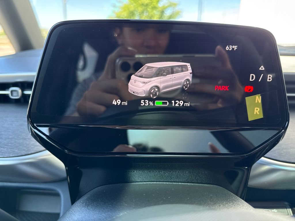New 2025 Volkswagen ID. Buzz Pro S Plus AWD/4WD image 11