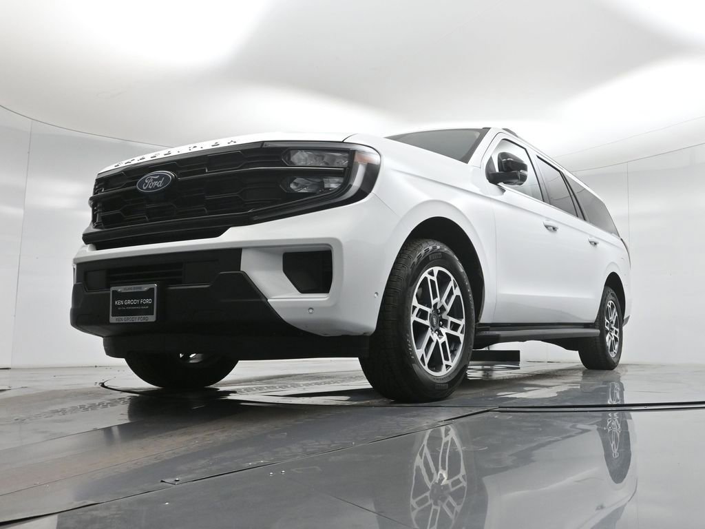 Certified 2025 Ford Expedition Max Active image 46