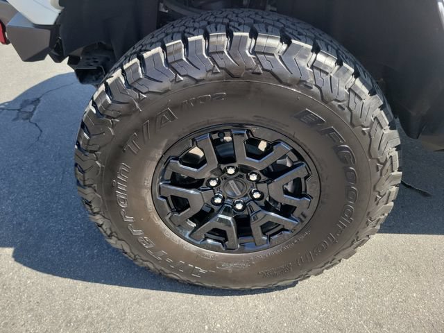 Certified 2024 Ford Bronco Raptor w/ Interior Carbon Fiber Pack 6 AWD/4WD image 36