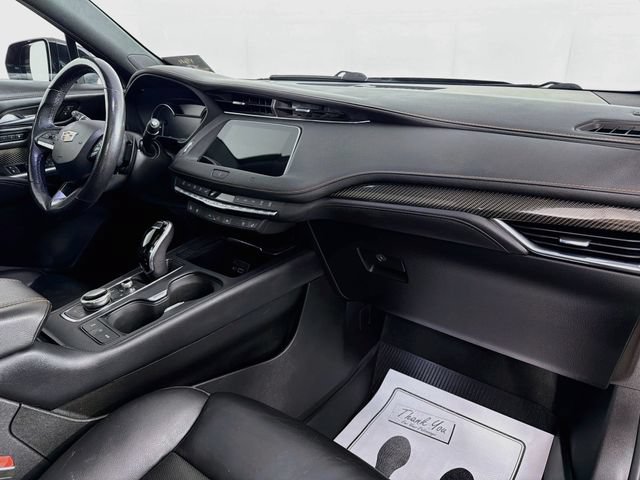 Used 2021 Cadillac XT4 Sport w/ Sun And Sound Package AWD/4WD image 31