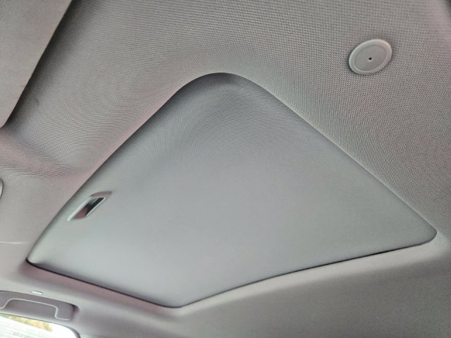 Certified 2025 Honda CR-V EX image 10