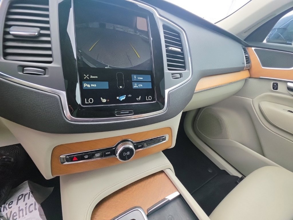 Used 2021 Volvo XC90 T8 Inscription Expression w/ Protection Package Premier AWD/4WD image 22