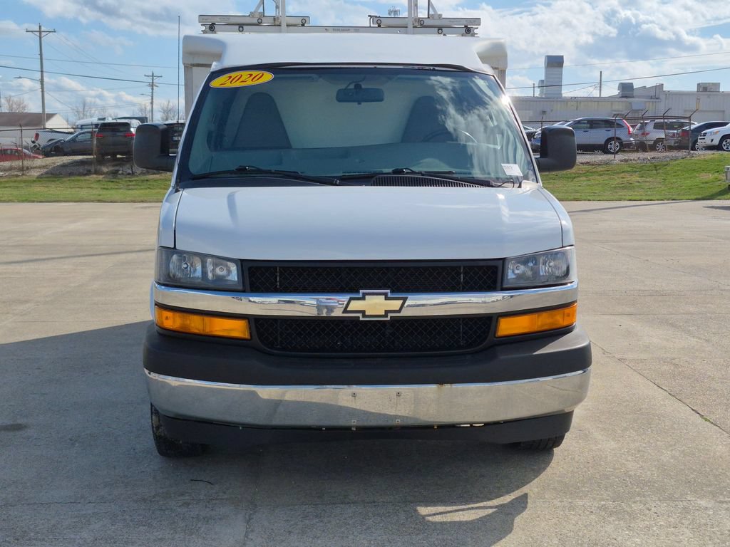 Used 2020 Chevrolet Express 3500 w/ Power Convenience Package RWD image 2