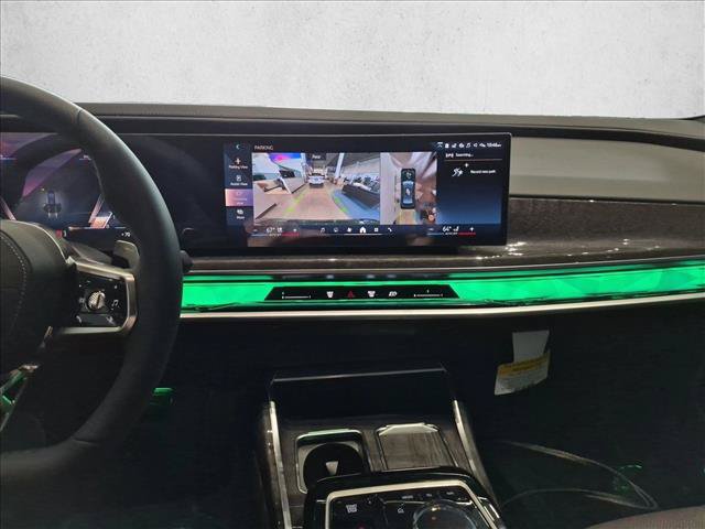 New 2026 BMW 740i w/ Premium Package RWD image 10