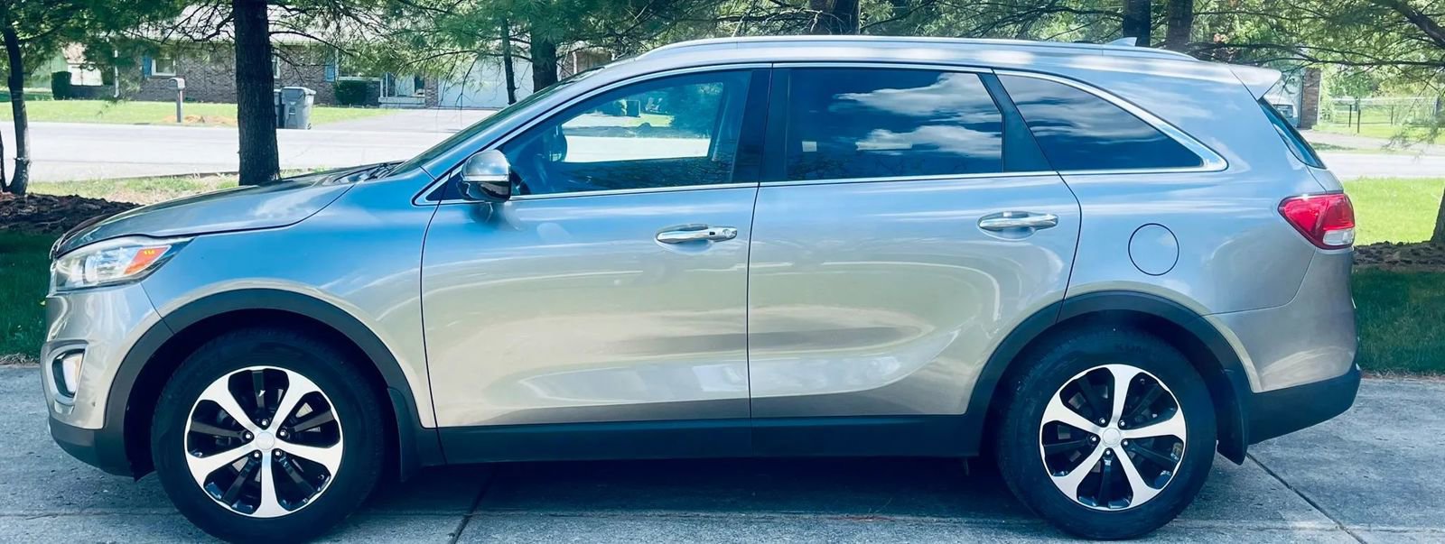 Used 2016 Kia Sorento EX w/ EX Premium Package image 6