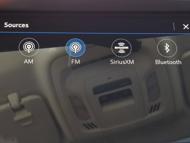 Used 2021 Buick Envision Essence w/ Sport Touring Package FWD image 30