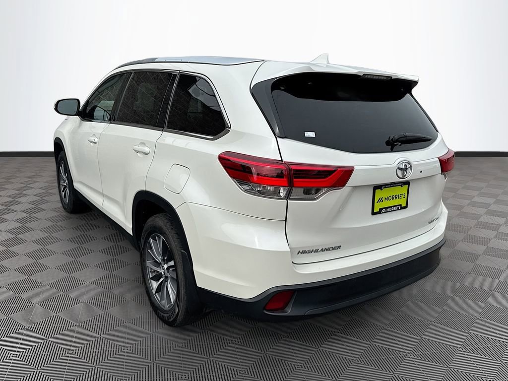 Used 2019 Toyota Highlander XLE image 35