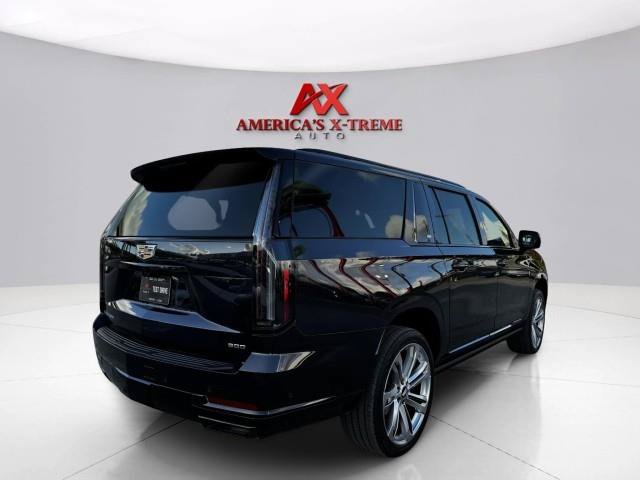 Used 2025 Cadillac Escalade ESV Sport w/ Touring Package AWD/4WD image 5