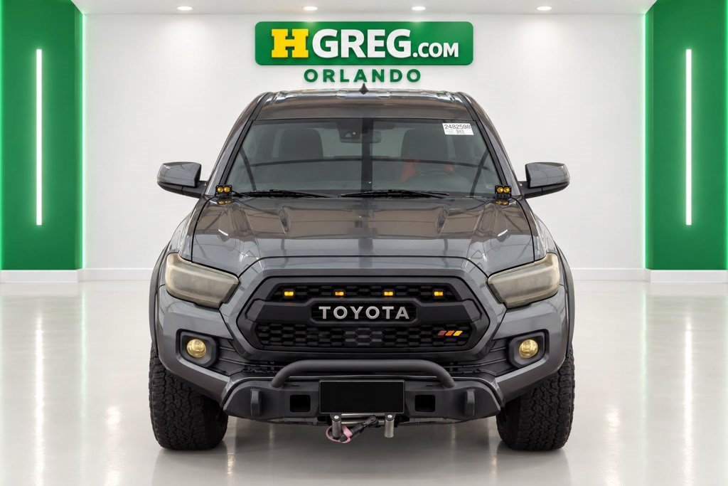 Used 2020 Toyota Tacoma TRD Off-Road w/ Technology Package AWD/4WD image 7