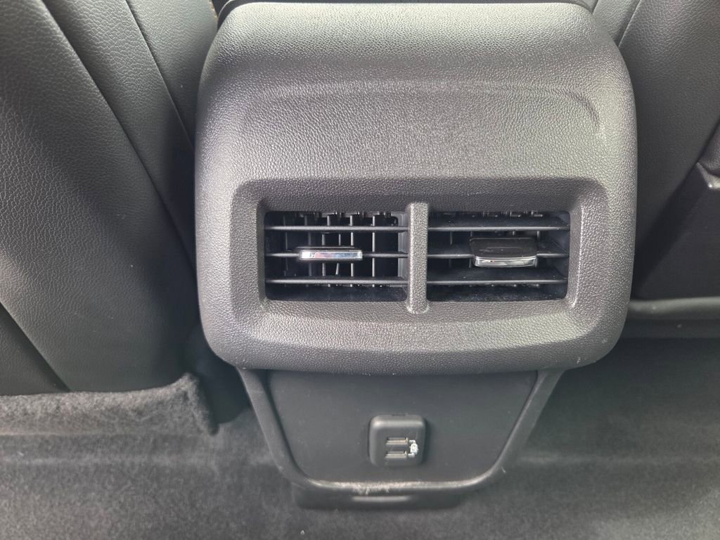 Used 2020 GMC Terrain SLT image 27