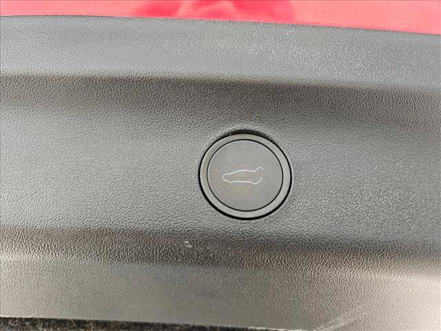 Used 2023 Tesla Model Y Performance AWD/4WD image 22