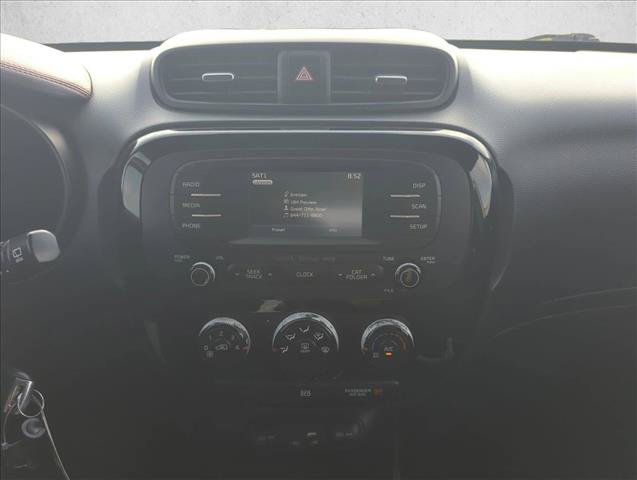 Used 2016 Kia Soul + w/ Soulful Package FWD image 14