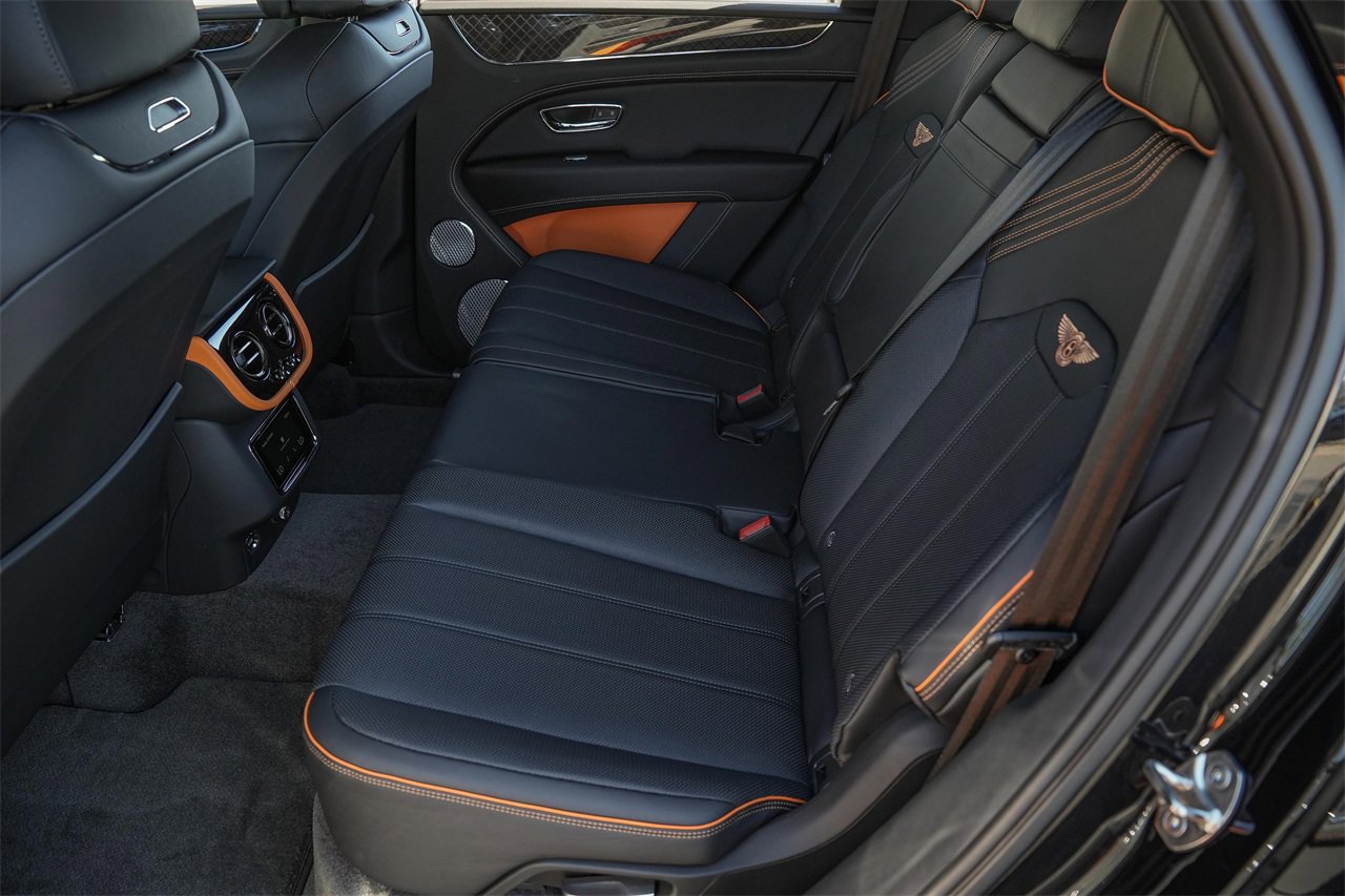 New 2025 Bentley Bentayga image 35