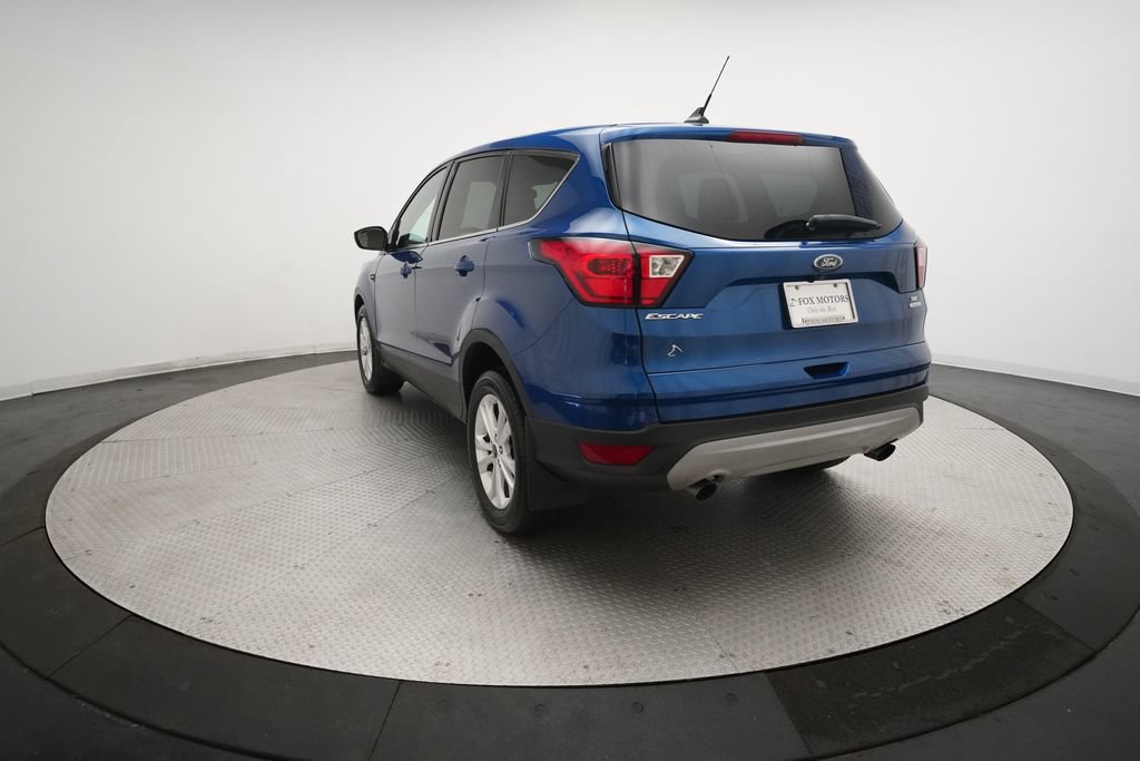Used 2019 Ford Escape SE FWD image 33