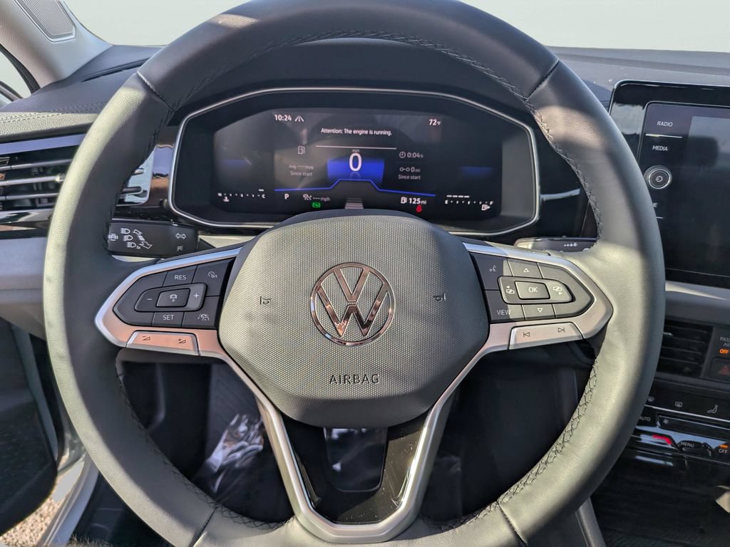 New 2026 Volkswagen Jetta SE FWD image 23