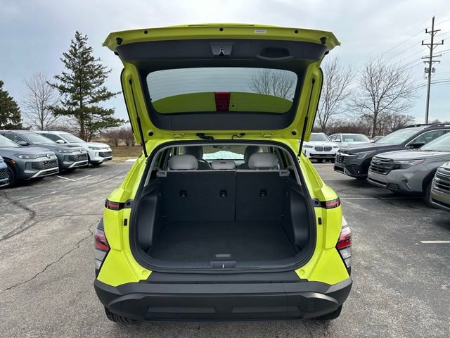 Used 2025 Hyundai Kona SEL image 31