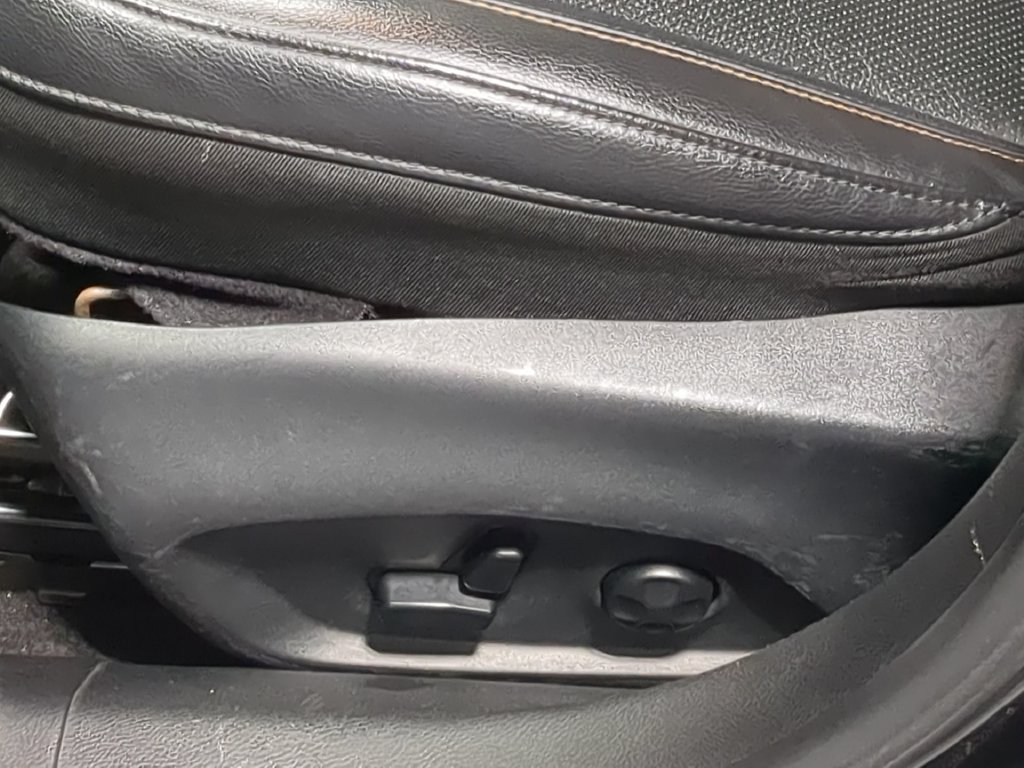Used 2019 Jeep Compass Limited AWD/4WD image 21