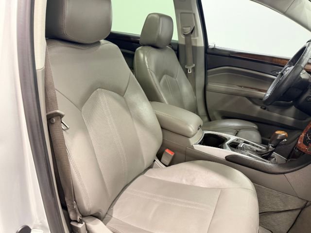 Used 2010 Cadillac SRX Luxury AWD/4WD image 36