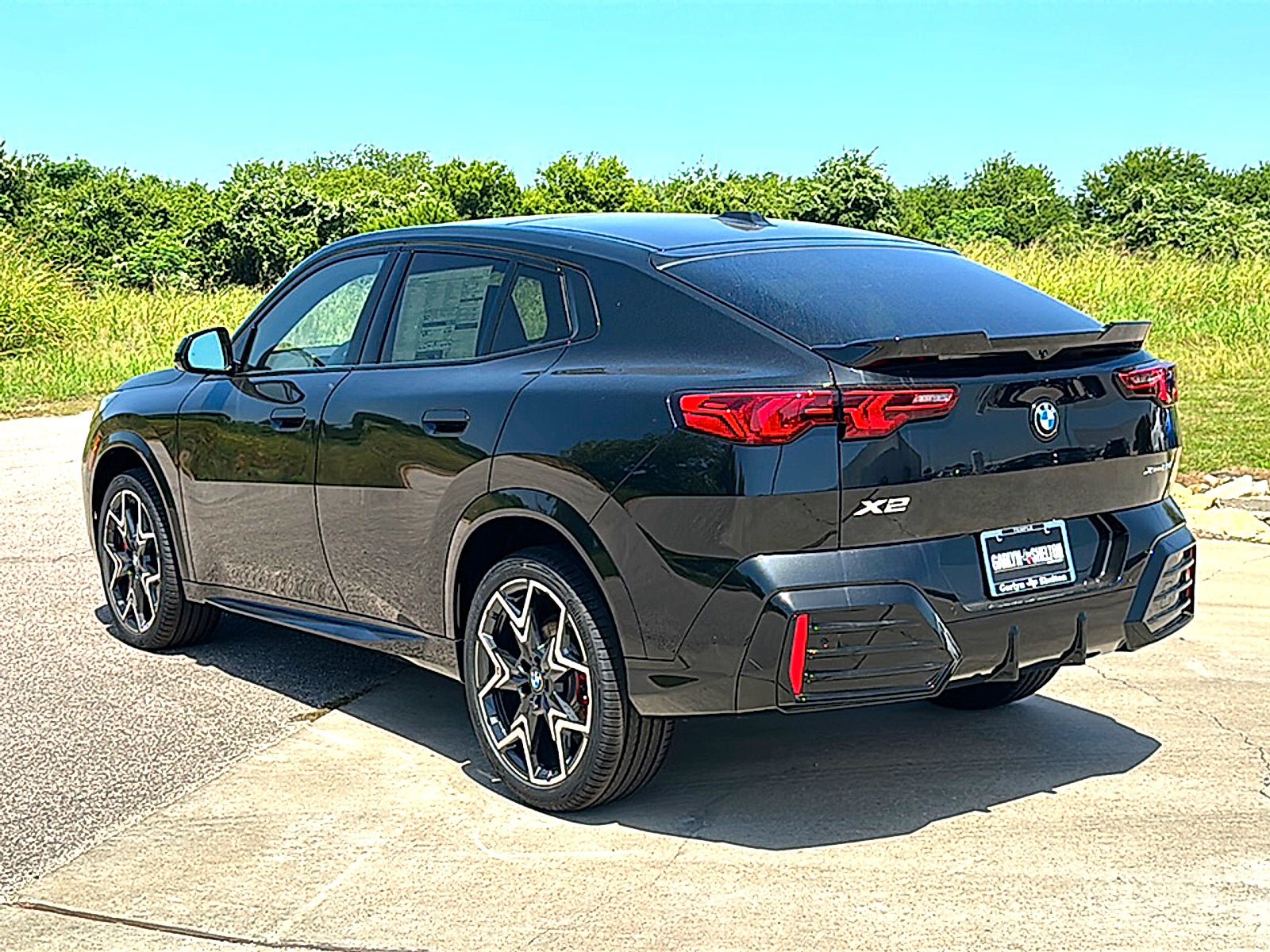 New 2026 BMW X2 xDrive28i w/ Technology Package AWD/4WD image 6