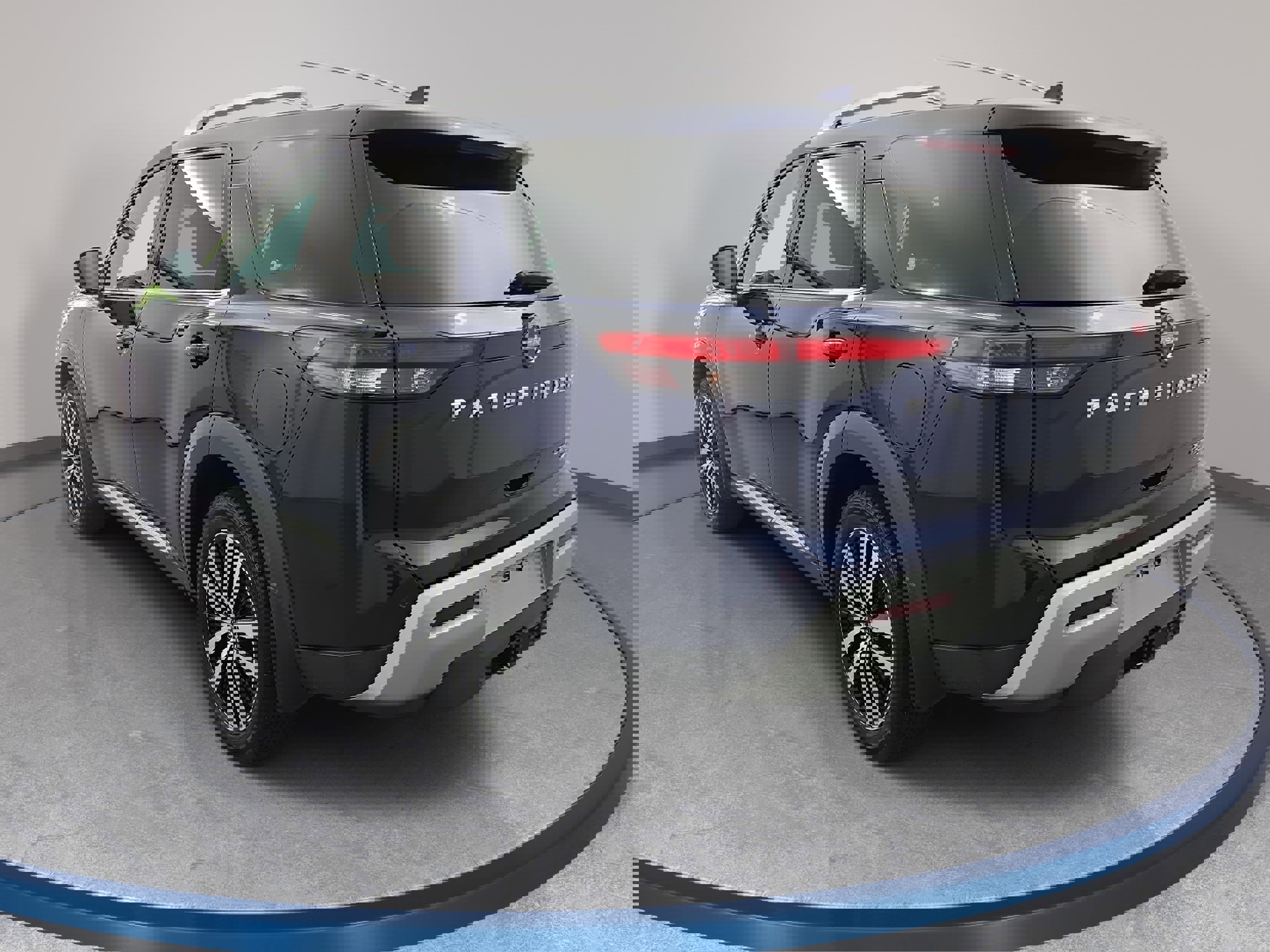 Certified 2023 Nissan Pathfinder Platinum w/ Cargo Package image 7