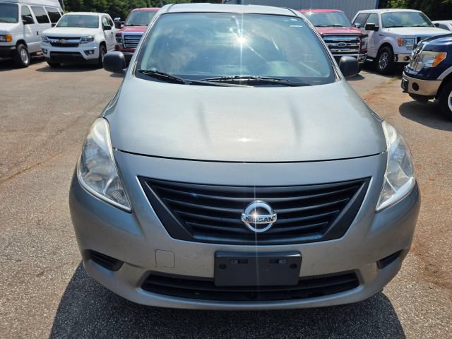 Used 2012 Nissan Versa S FWD image 2