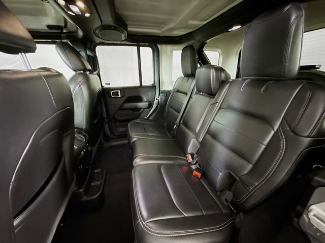 Used 2019 Jeep Wrangler Unlimited Sahara w/ Uconnect 4C Nav & Sound Group AWD/4WD image 23