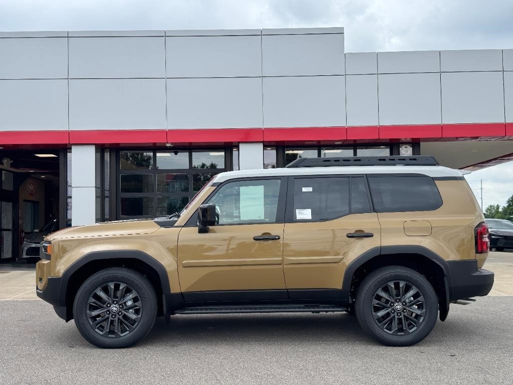 New 2025 Toyota Land Cruiser image 2