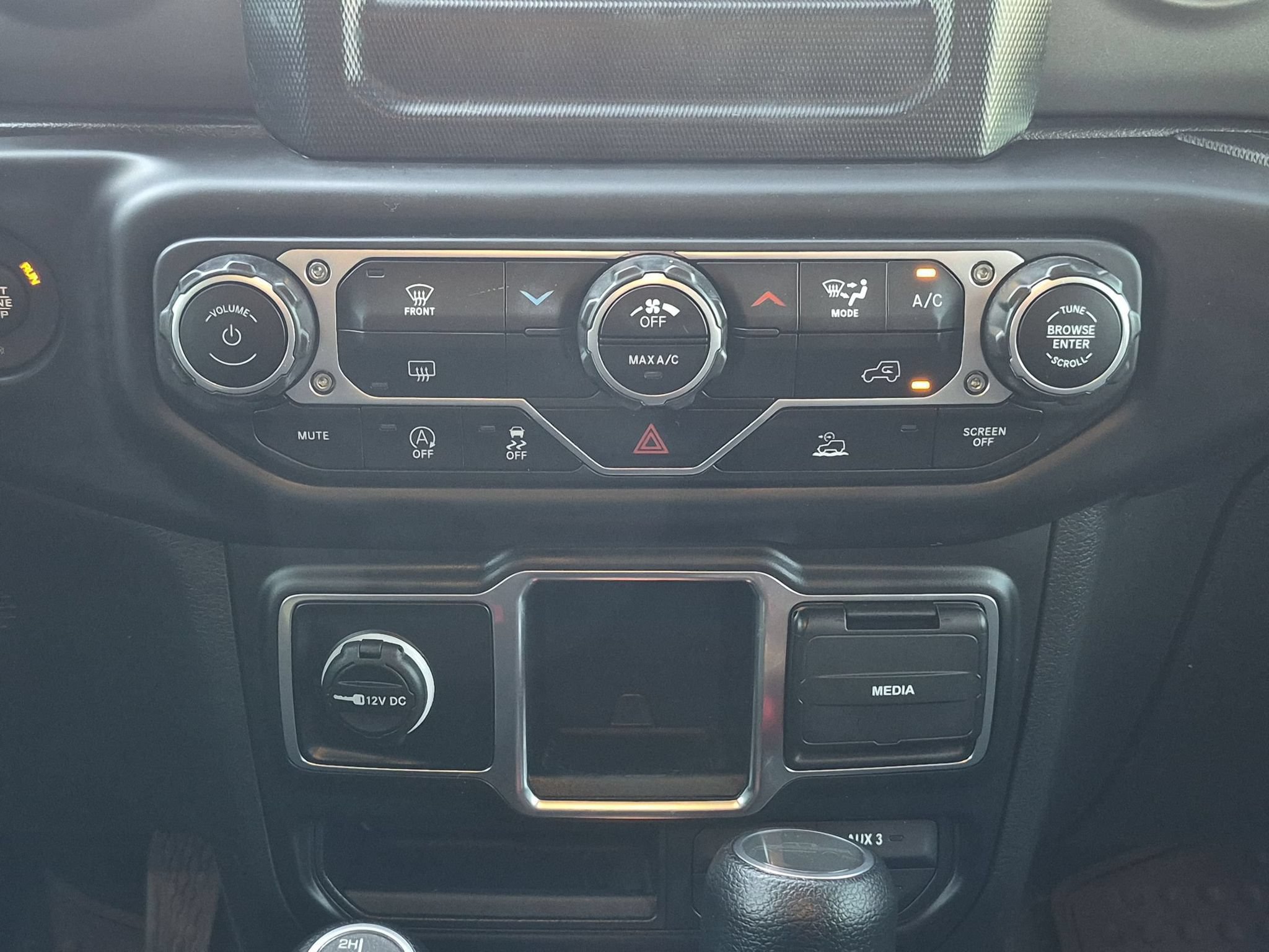 Used 2023 Jeep Gladiator Sport AWD/4WD image 20